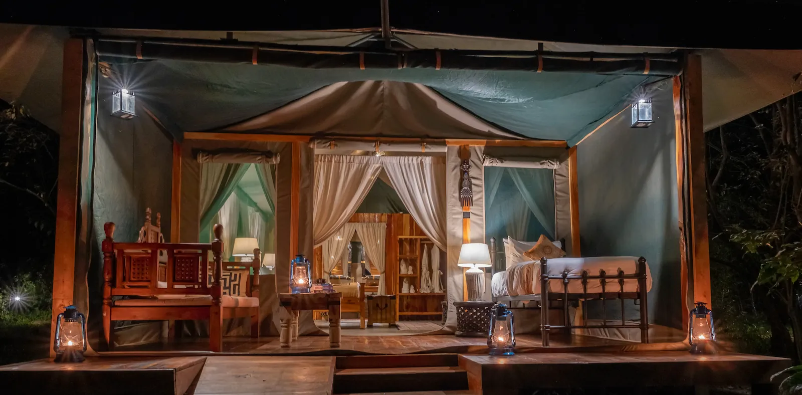 Deluxe Tent tent interior